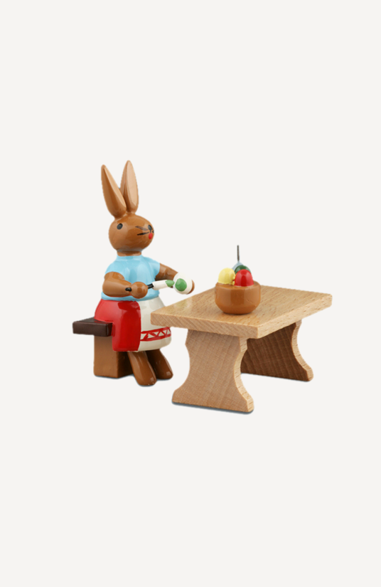 Hasenmalerin mit Tisch, zweiteilig