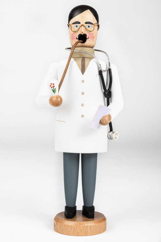 Räuchermann, Arzt