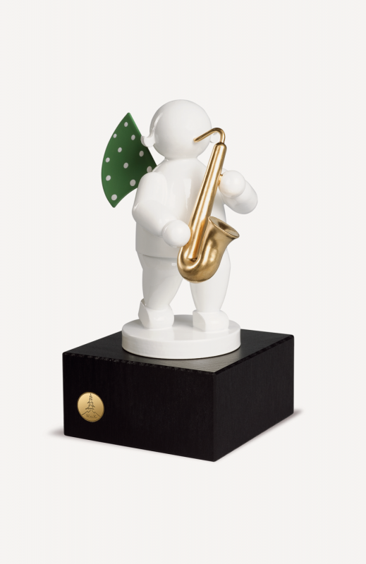Engel mit Saxophon, auf kleinem Sockel